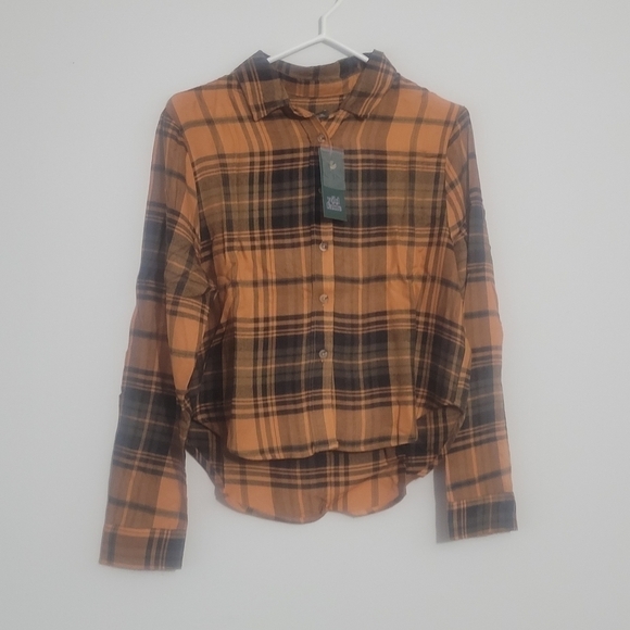 Wild fable pumpkin plaid cropped woven womens shirt  size Medium NWT - Picture 1 of 10